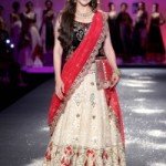 Day 3 @ DCW 2012: Anju Modi’s Ode To Bengal & Manish Arora’s Global Flavour