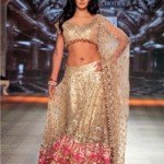 Katrina Kaif Dazzled in Manish Malhotra @ Couture Week