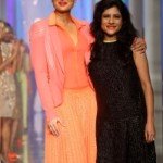 Kareena Kapoor as Show-Stopper @ LFW Grand Finales