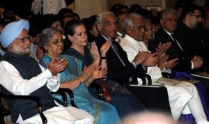 PM Manmohan Singh_Gursharan Kaur_Sonia Gandhi_Padma Awards