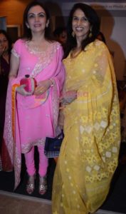 Nita Ambani, Shobha De at the launch of IMC ladies exhibition in Mumbai on 16th Oct 2012 (54)